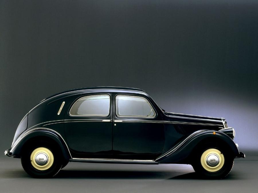  Lancia Aprilia 1937 года  (фото 11 из 20)